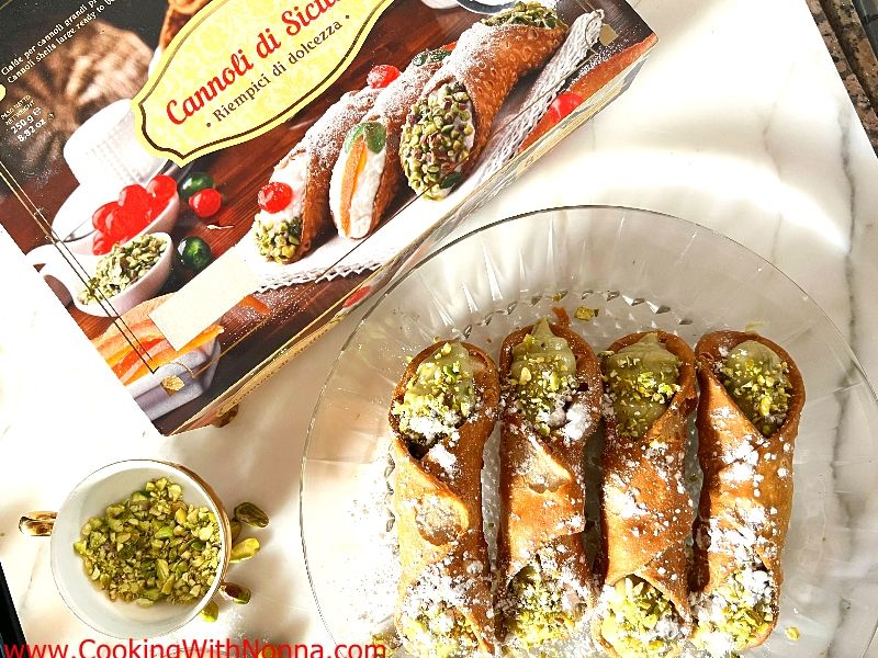 Cannoli al Pistacchio