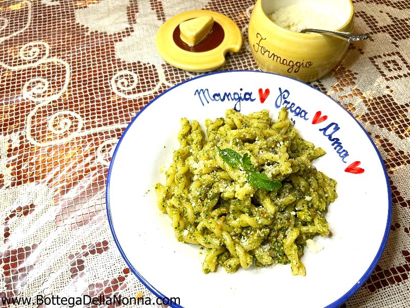 Mint Pistachio Pesto