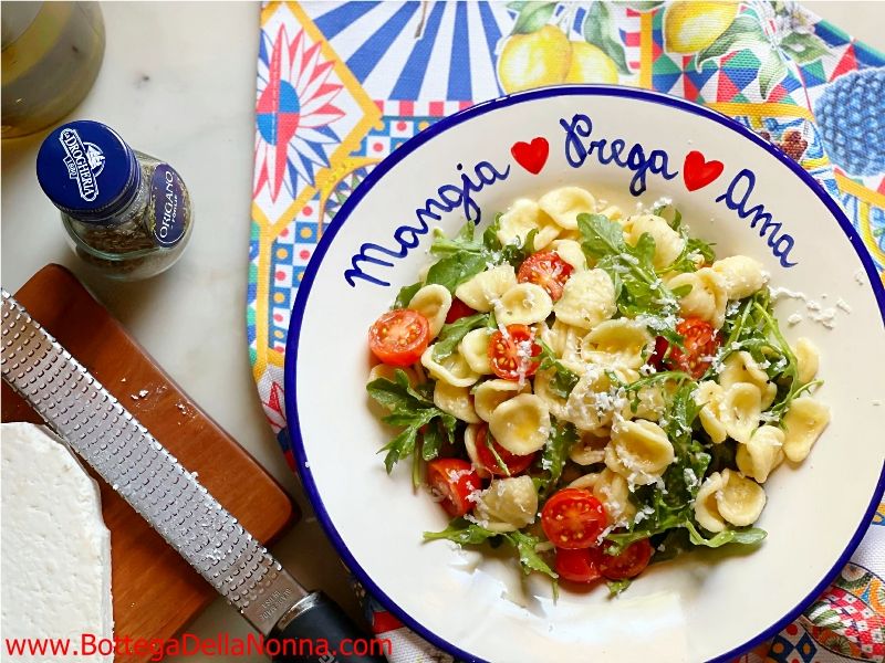 Pasta alla Crudaiola - Italian Pasta Salad with Arugula & Tomatoes