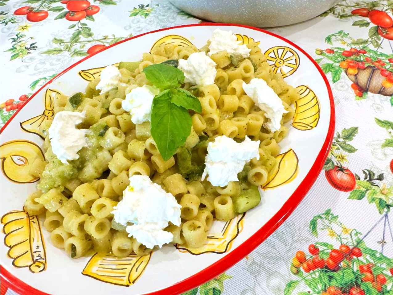 One Pan Creamy Zucchini Pasta One Pan Creamy Zucchini Pasta