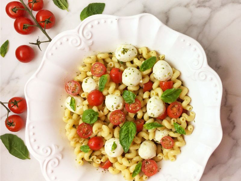 Caprese Pasta Salad with Basil Sauce