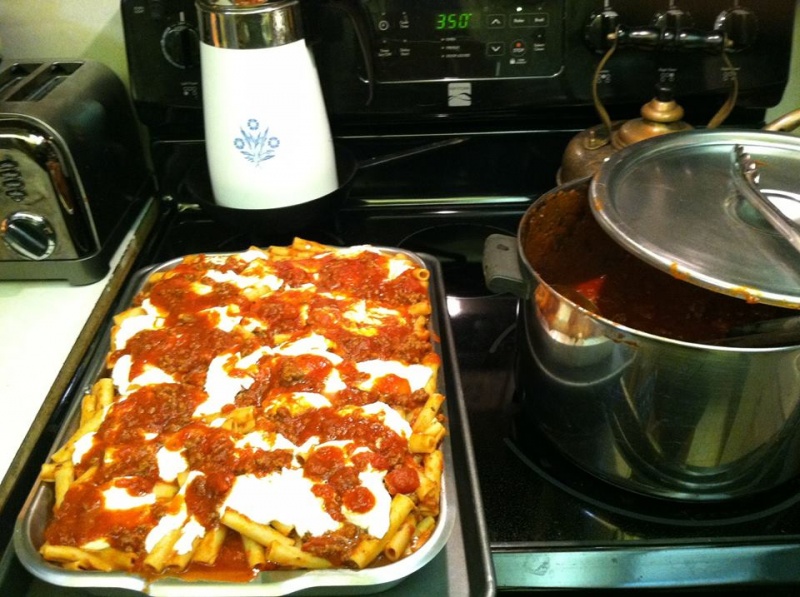 My take on the Pasta Al Forno recipe - fresh mozzarella, meat sauce - yum!